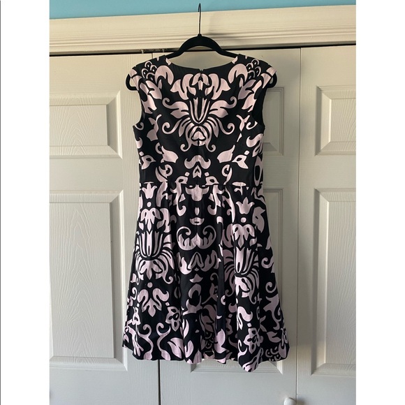 Light pink and black retro dress - Picture 3 of 3